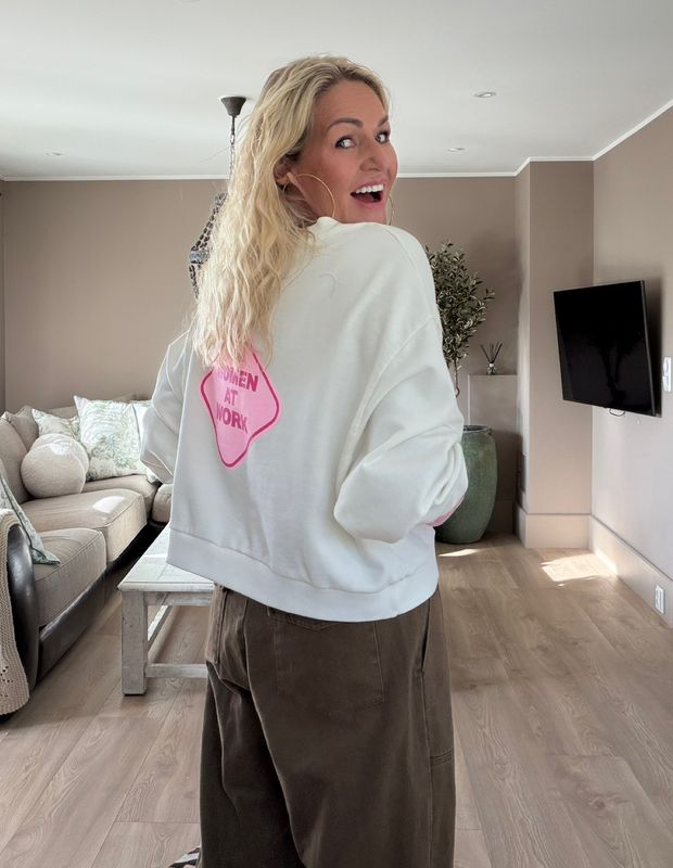 Lepanto Cropped Sweater