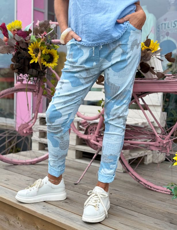 Blue Camo Stretchy Pant