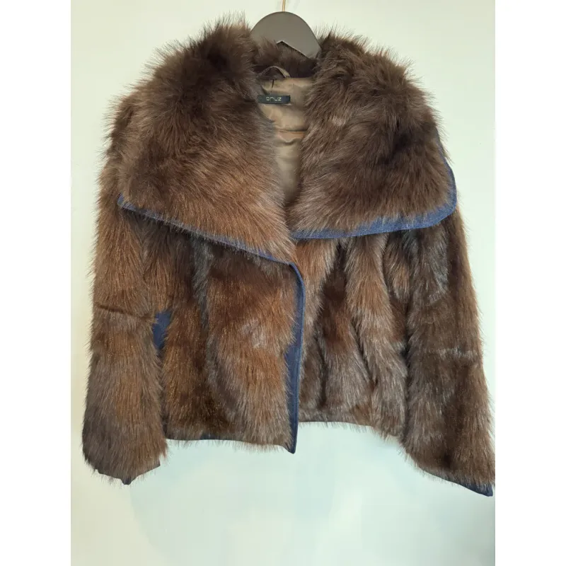 Fake Fur With Denim Jacket Qnuz