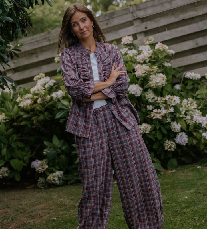 Fabia Pants Not Sisters
