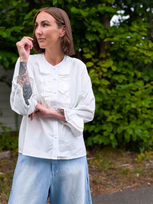 Hovedbilde Mary Shirt Not Sisters