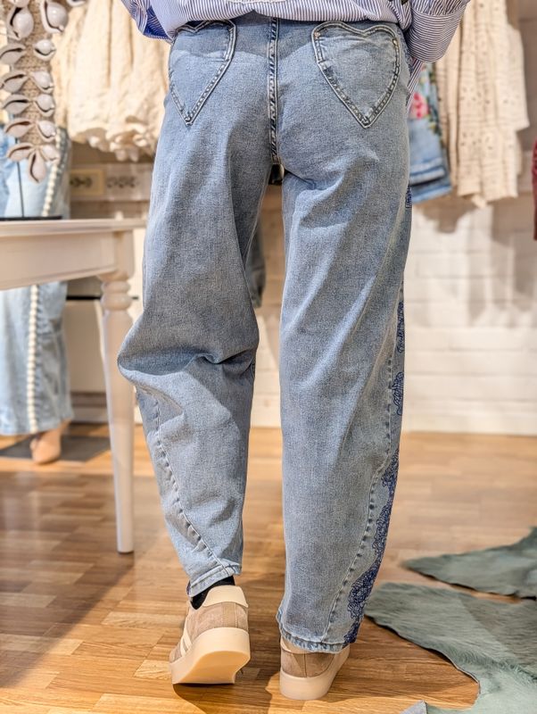 Mafa Barrel Jeans