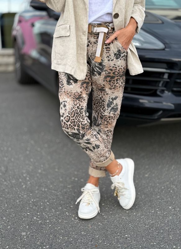 Belted Stretchy Pant