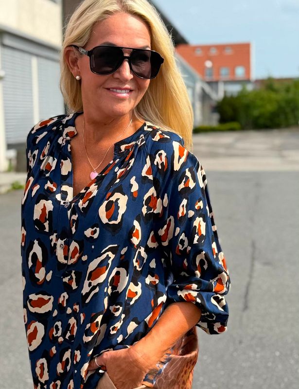 Frida Leo Blouse