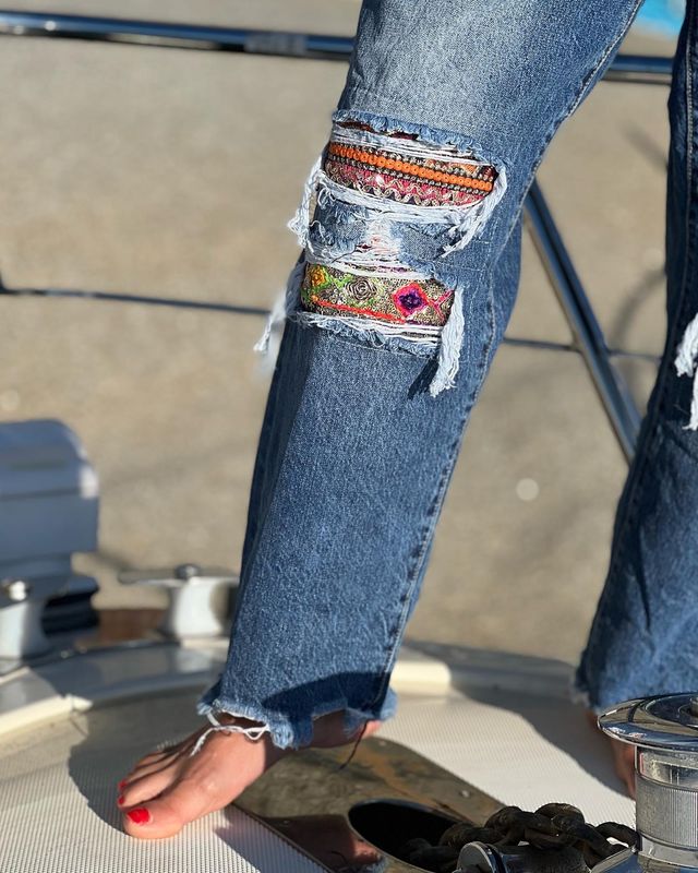 Bling Ripped Jeans