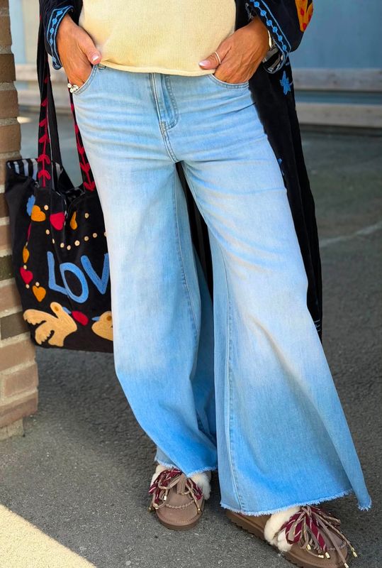Sarah Wide Jeans