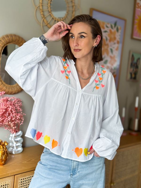Embroidery Blouse Qnuz