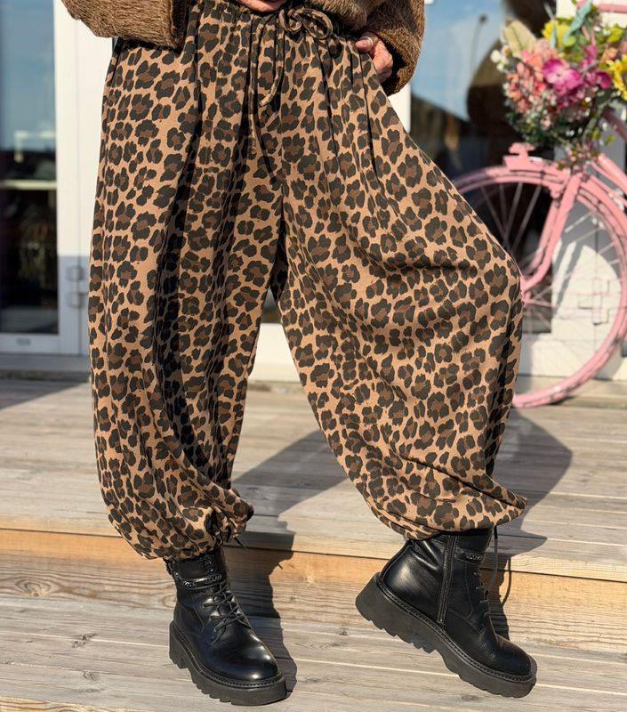 Leo Balloon Pant