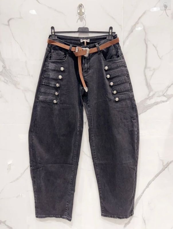 Jackson  Barrel Jeans 