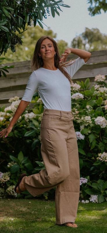 Chetta Pant Not Sisters