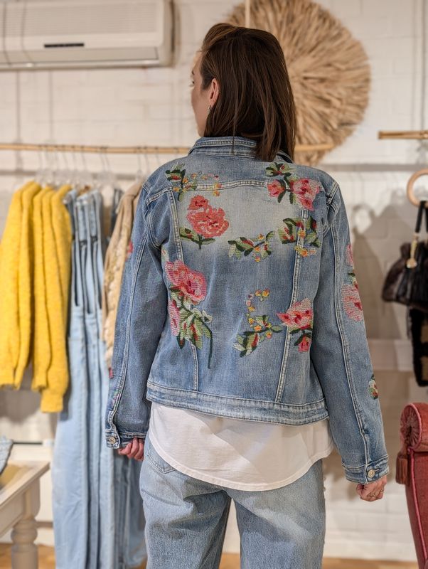 Bohem Jacket W/Embroidery Qnuz