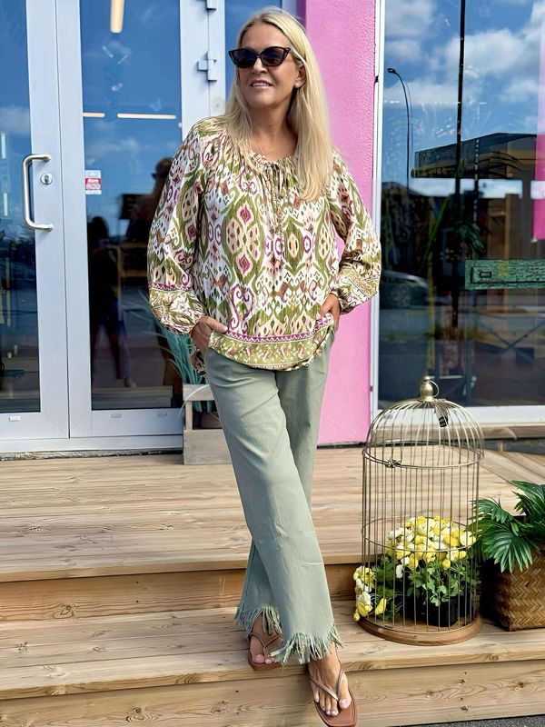 Lexa Raw Pant